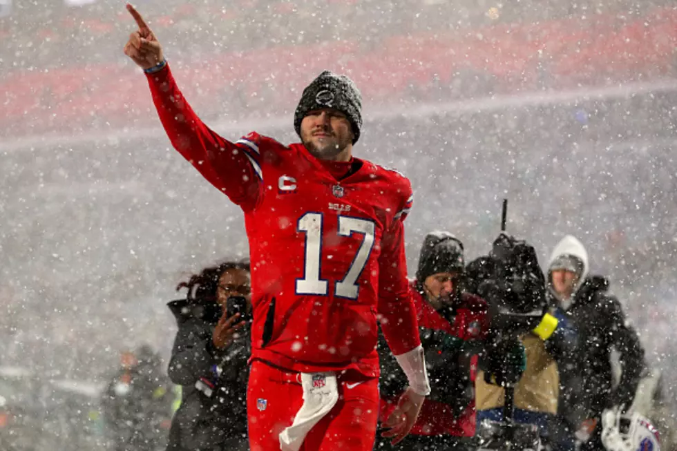 Josh Allen Tells Dolphins Fans to “Go Home” in the Snow [VIDEO]