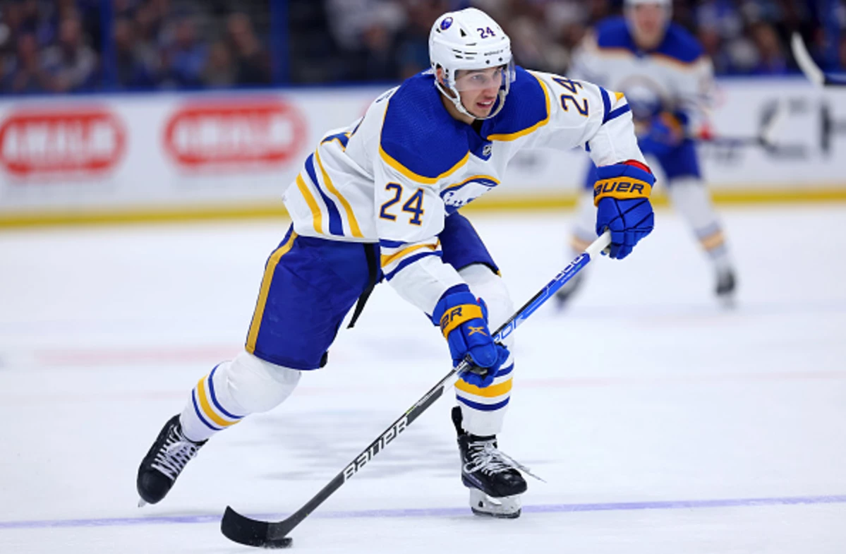 NHL: Sabres sign Dylan Cozens to seven-year contract extension