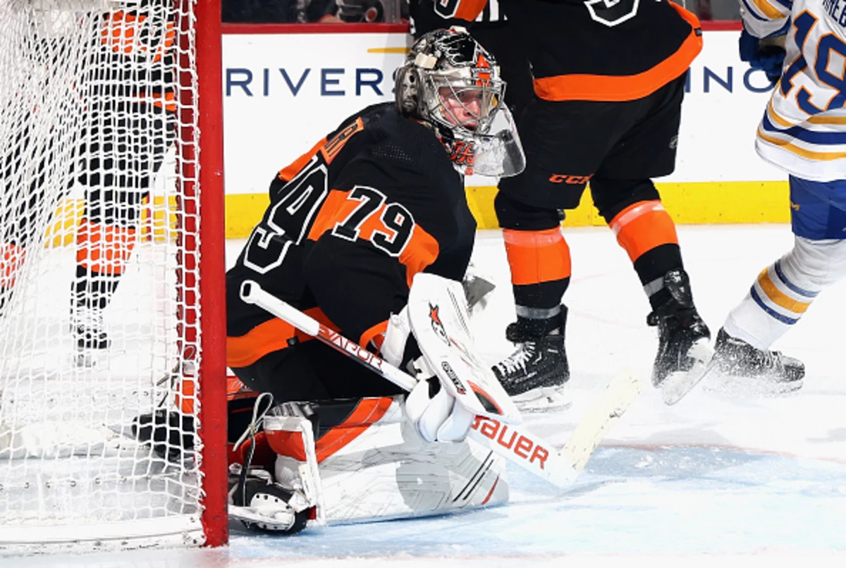 Flyers' Carter Hart caps first playoff series win with 'special' moment