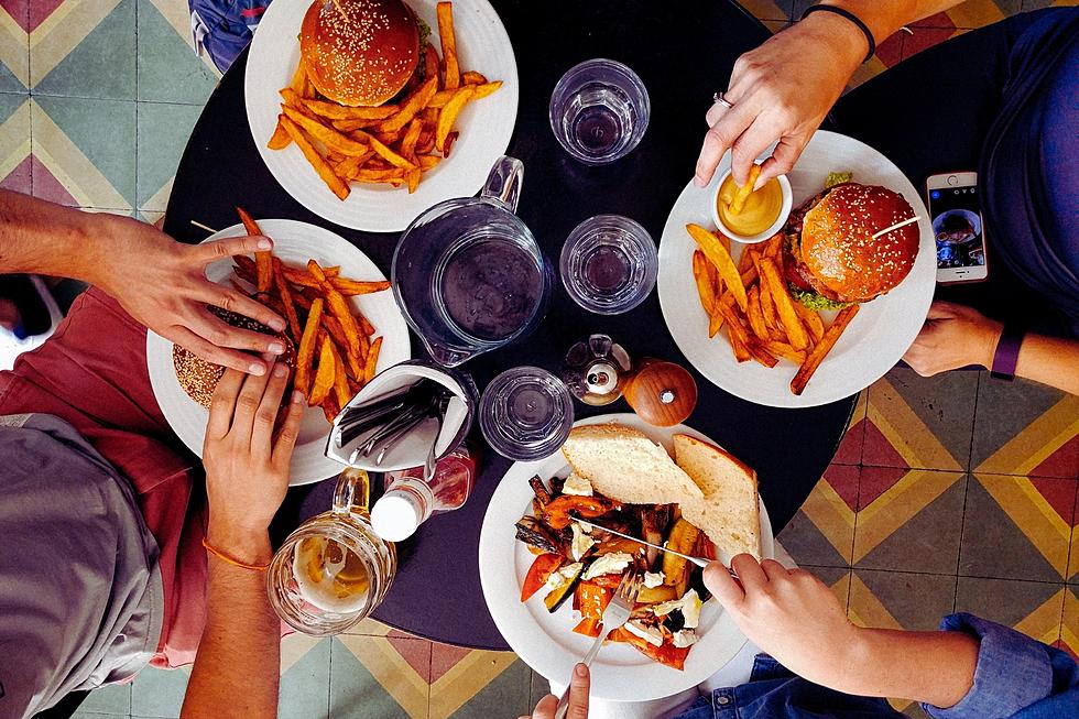Be Sure To Try One Of These Hot Lunch Spots In Buffalo, New York