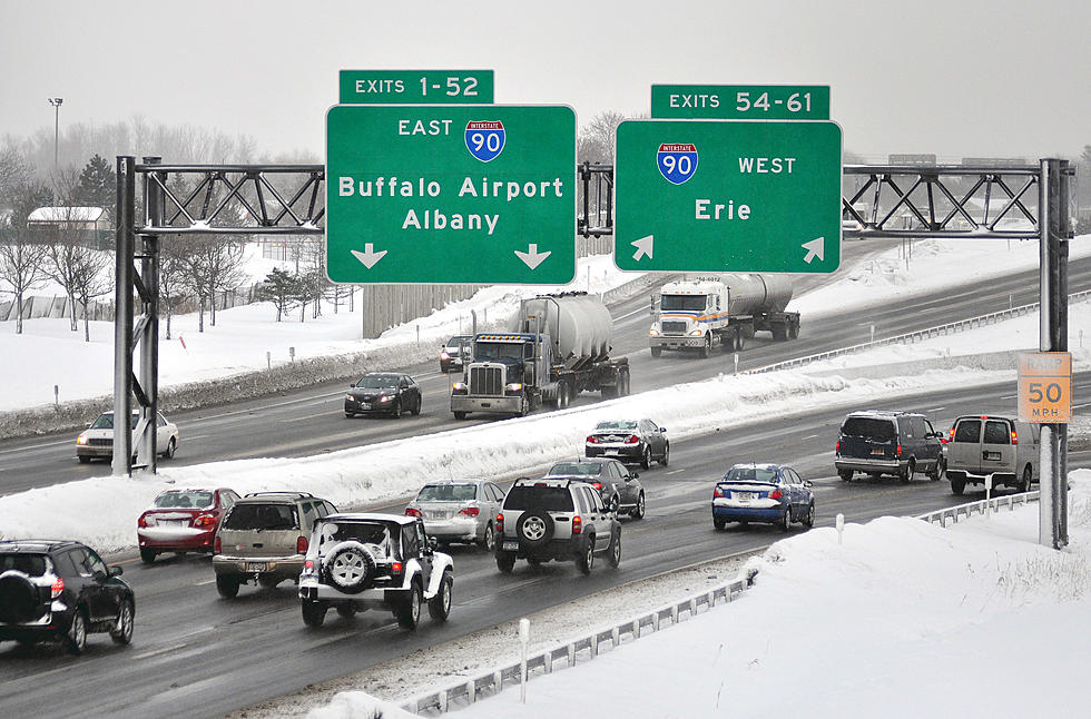 VIDEO: The First Snow Arrives In Buffalo, New York