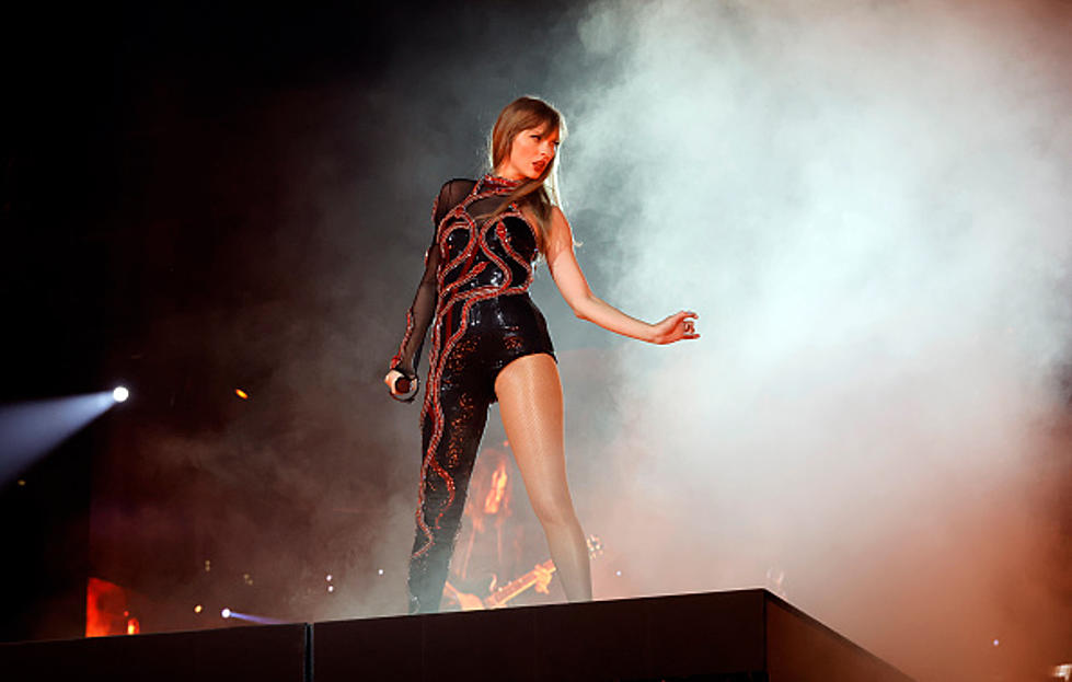 Taylor Swift&#8217;s The Eras Tour Coming to the Transit Drive-In