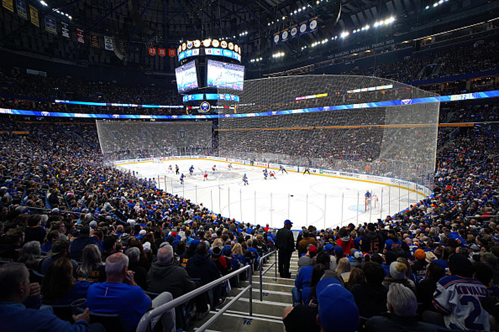 Did Someone Fall Out of the 200 Section at the Sabres Game?