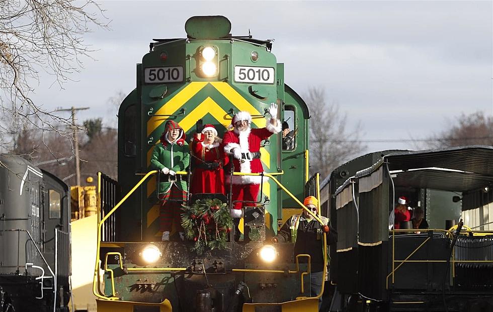 Santa Claus Is Coming To Western New York On A Real Train
