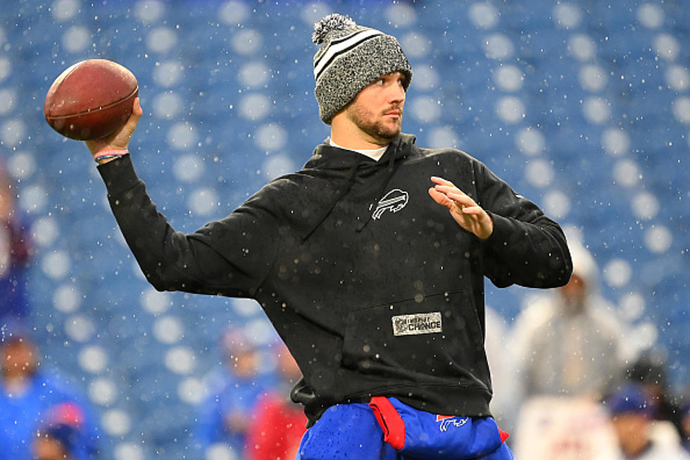 Josh Allen Surprises Fan on Christmas Eve