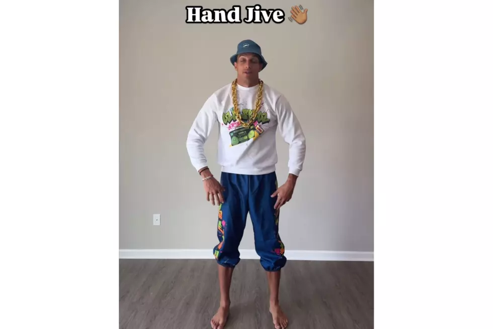 Buffalo Bills Mack Hollins Hand Jive