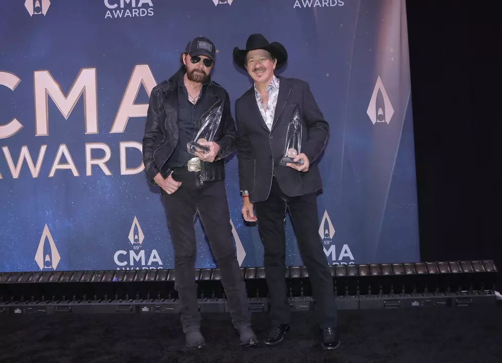 Brooks & Dunn Coming Around Buffalo 20 Minutes Away