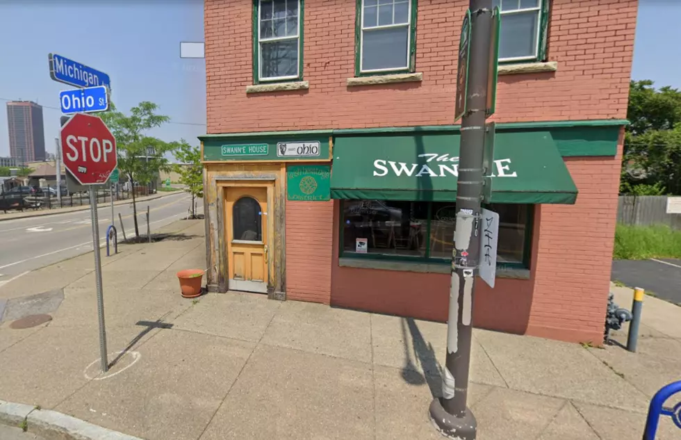 What is Happening to the World Famous Swanie House in Buffalo?