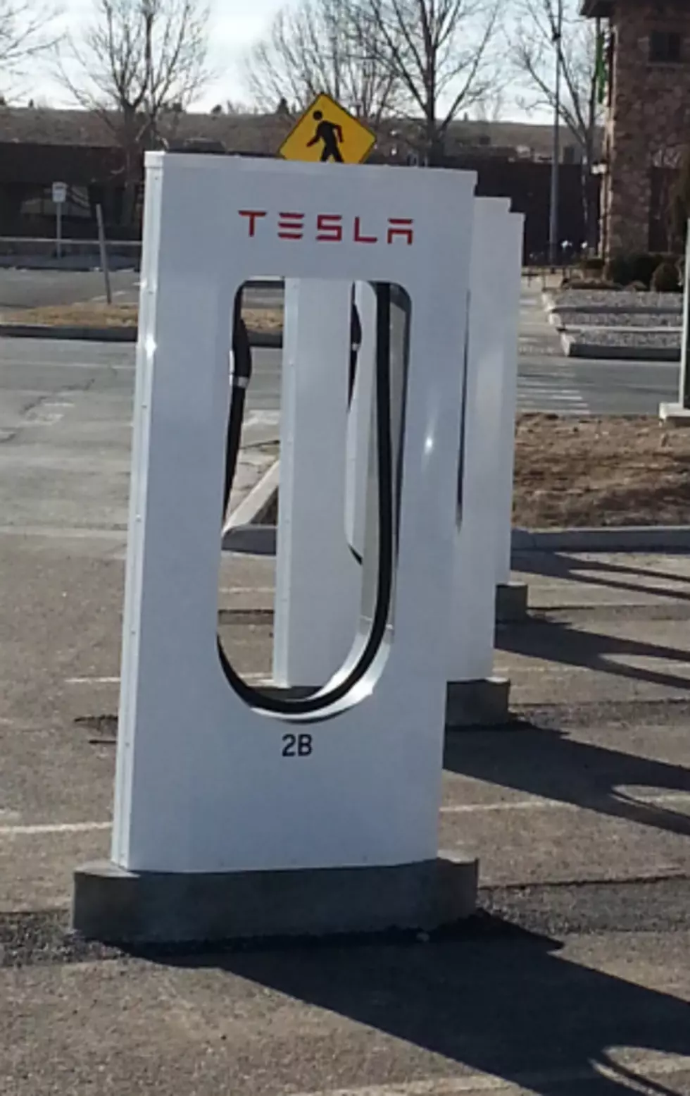 Tesla: Charging Stations Now in Cheyenne