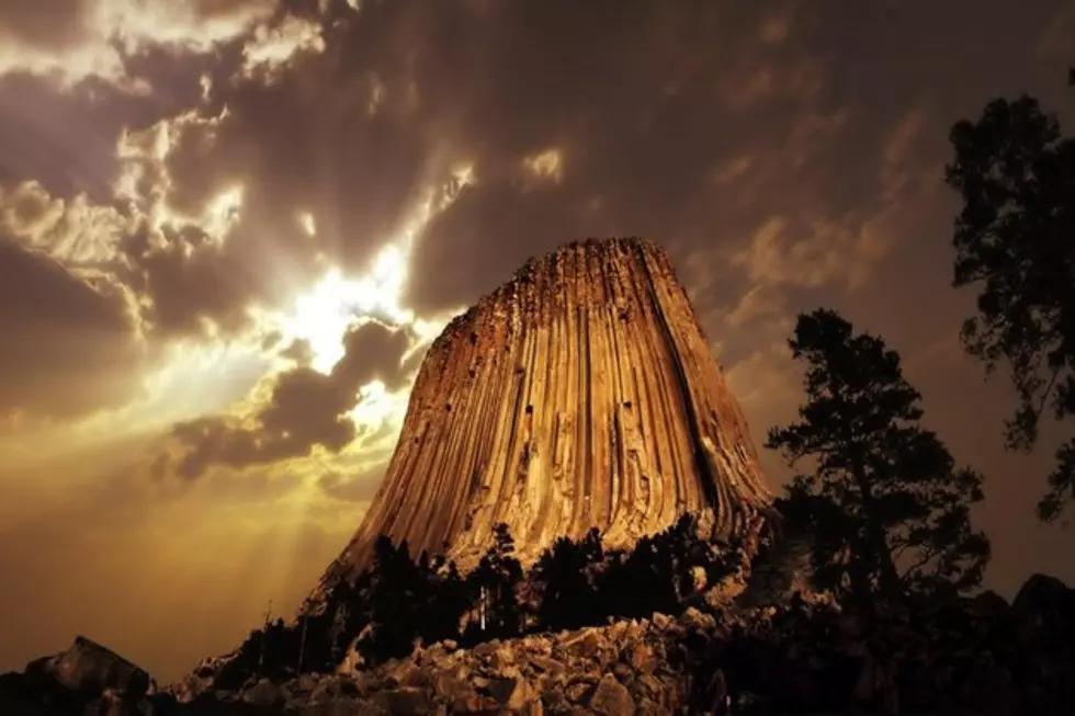Conspiracy Theory: Do You Believe Devils Tower Harbors Aliens?