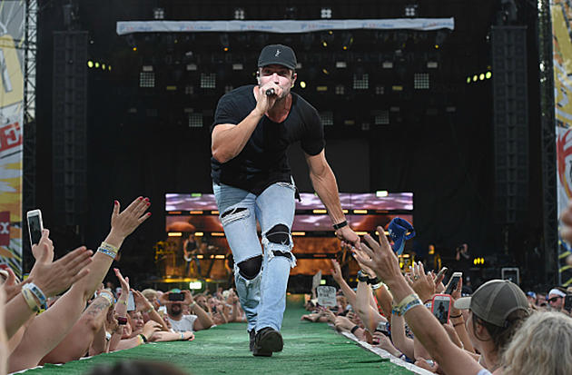 Sam Hunt Fan Travels 1,700 Miles to See Him Play Cheyenne Frontier Days