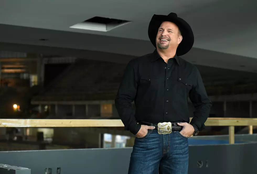 Garth Brooks Is Still Wearing His Cheyenne Frontier Days Buckle 22 Years Later