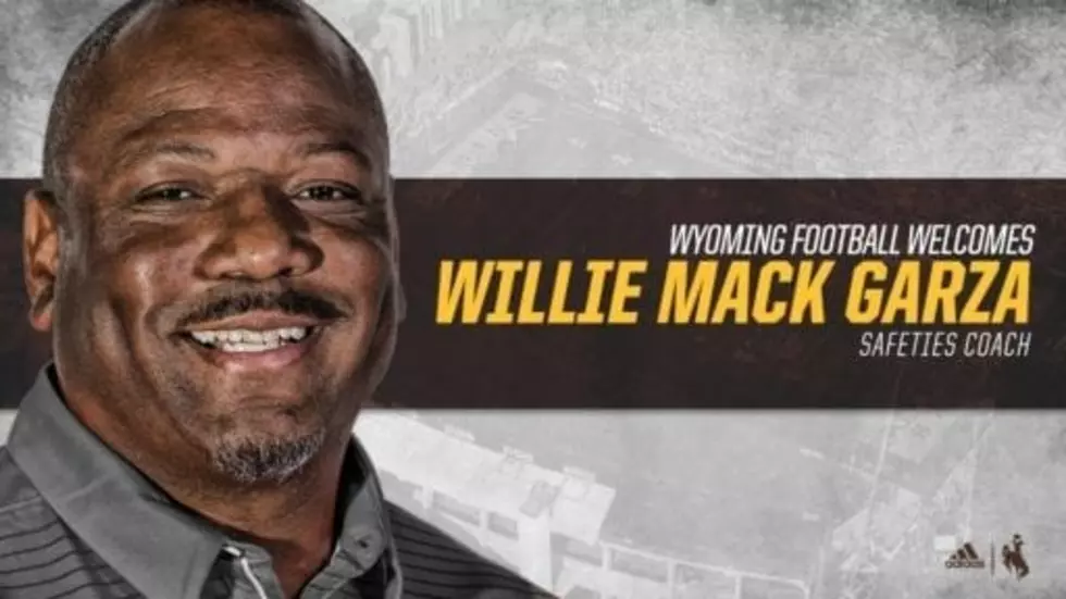 Willie Mack Garza joins Cowboy football coaching staff