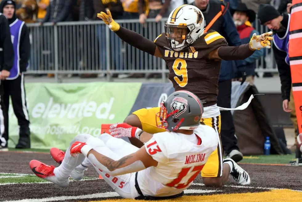 Wyoming’s Hall has steady outing in Collegiate Bowl