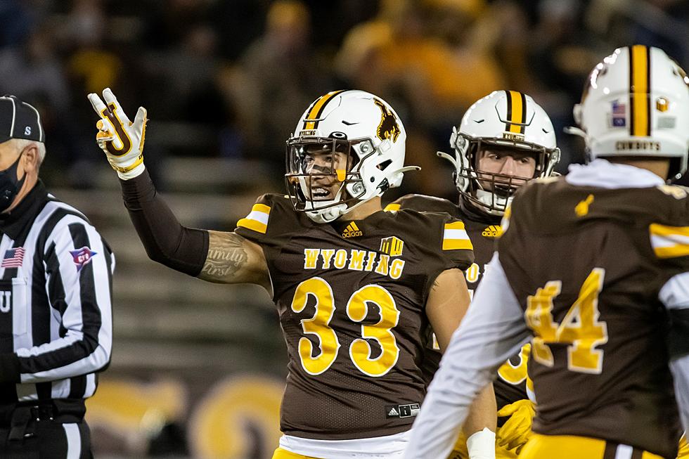 Wyoming Linebacker Charles Hicks Plans to Mash the Gas this Fall