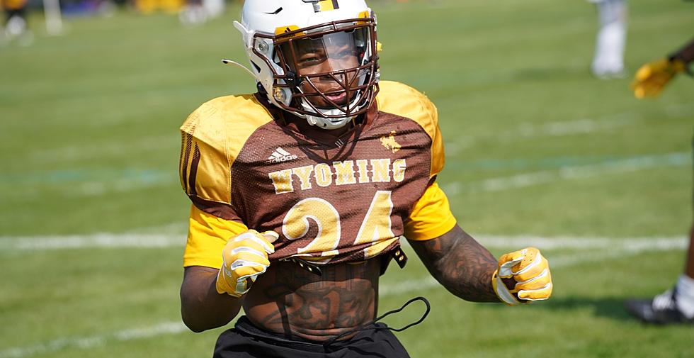 Senseless tragedy, doubters motivate Wyoming's DQ James