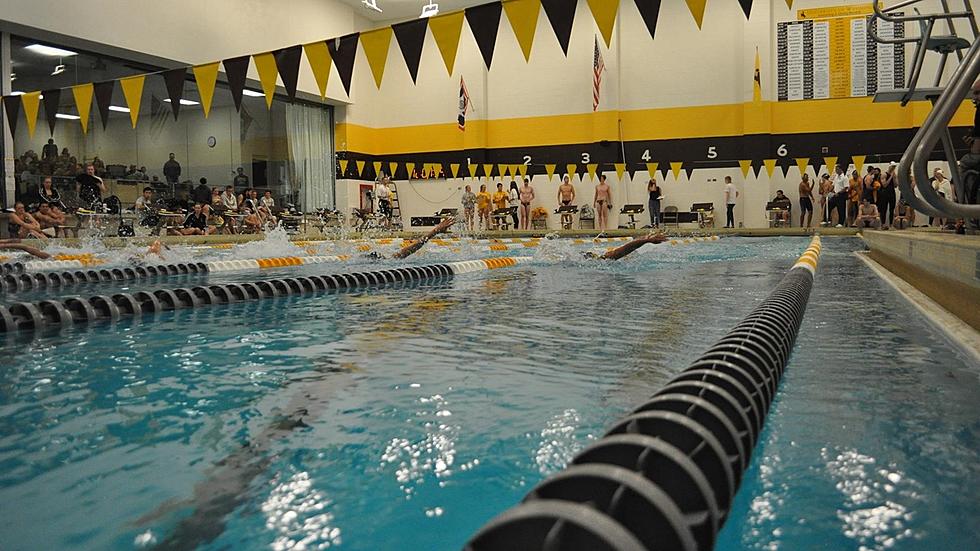 UW announces 2021-22 swimming &#038; diving schedule