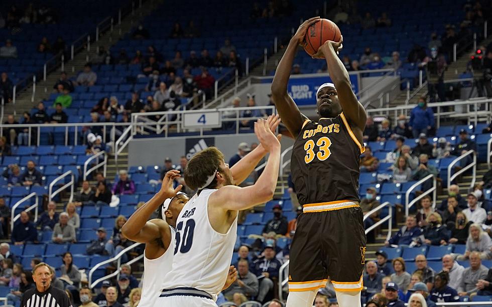 All hands on deck: Pokes down Nevada in Reno, 77-67