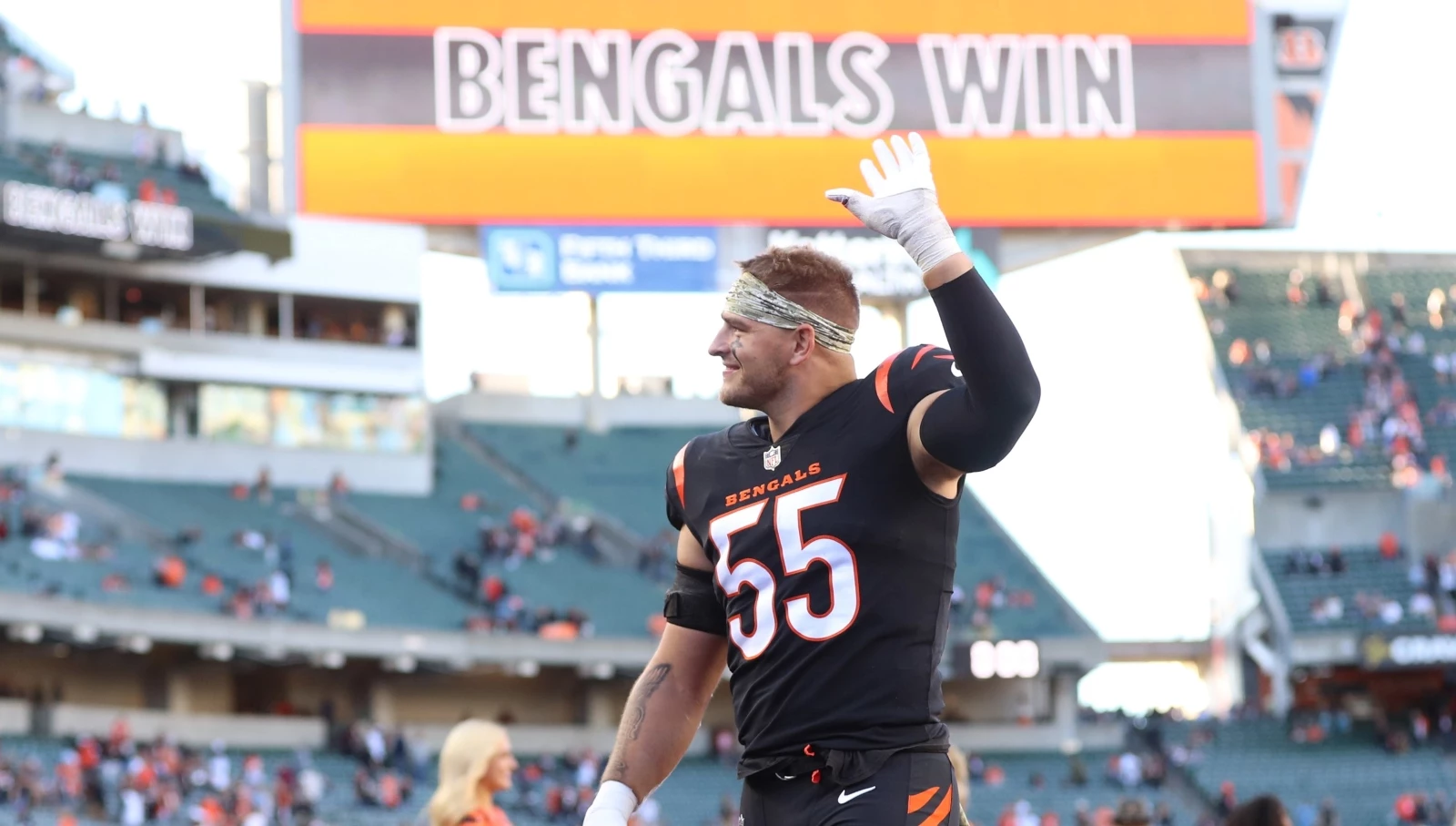 Wyoming's Logan Wilson has Bengals Fans Crooning in His Honor
