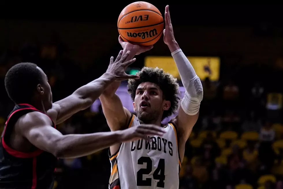 Wyoming Drops Another Close One, Falls Late to SDSU, 80-75