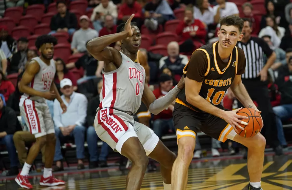 UNLV Puts on Shooting Clinic in 86-72 Win Over Wyoming