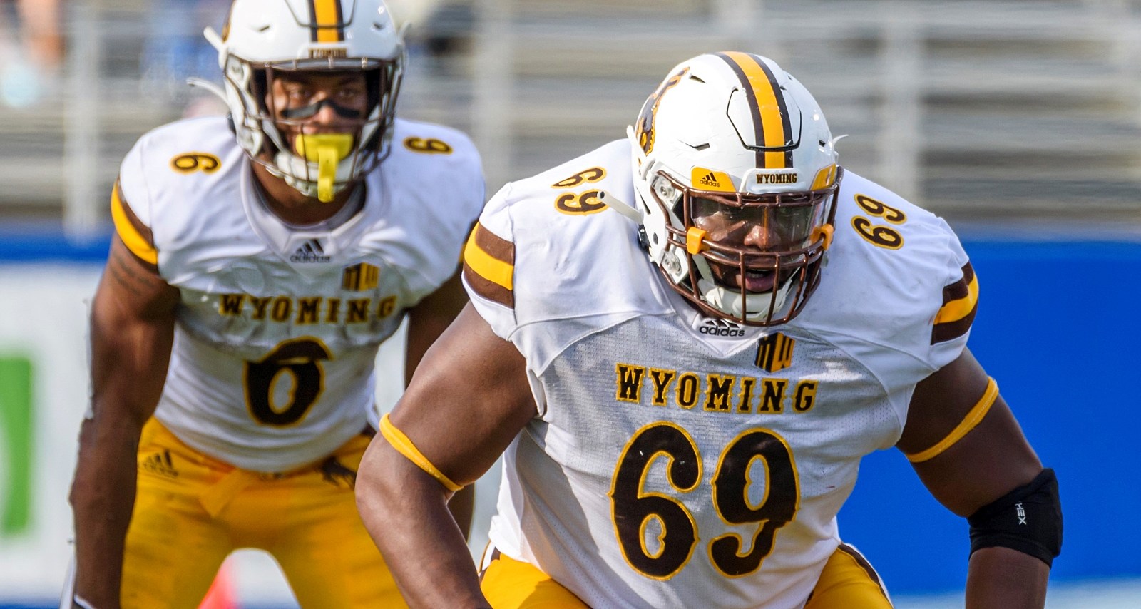 Wyoming QB Josh Allen talks up Bengals RB Brian Hill