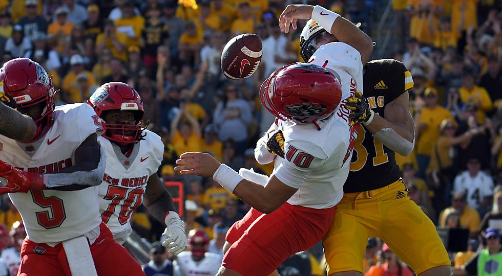 Big Plays Propel Pokes Past New Mexico, 35-26
