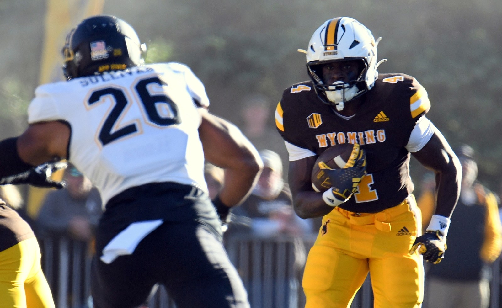 Wyo Football School Coach Congratulates Logan Wilson on Super Bowl