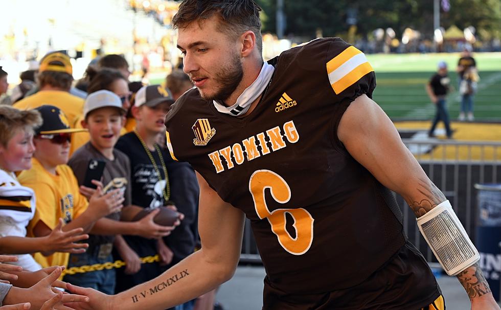 Tuck's Takes: QB Controversy in Laramie? Hardly