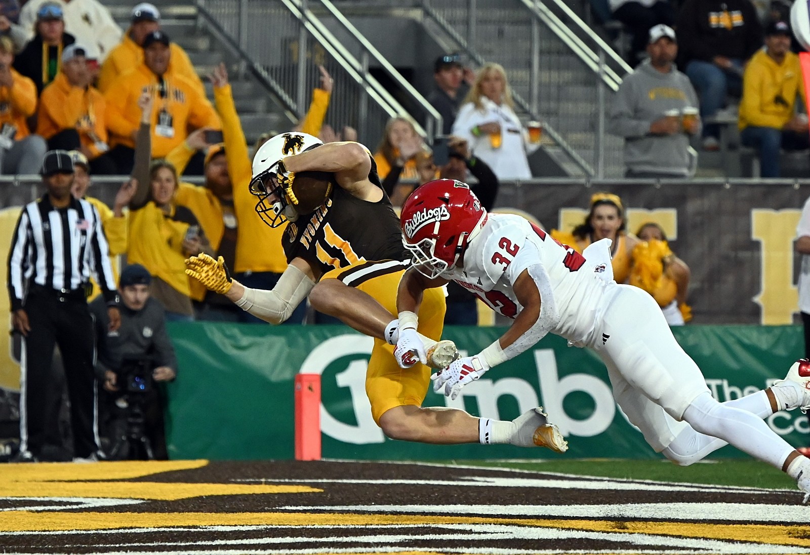 Wyoming Cowboys secure 10 televised football games