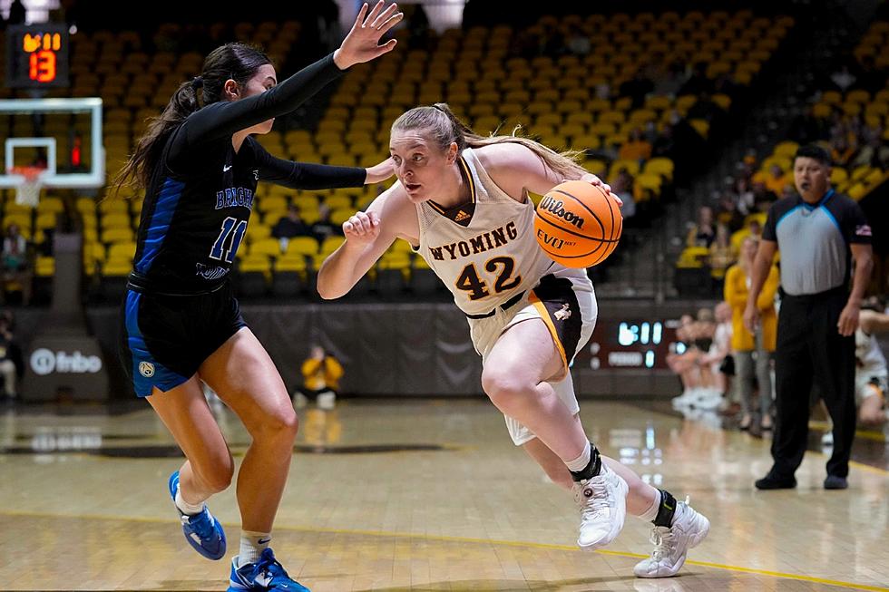 Cowgirls Close Non-Conference Play With 62-43 Loss to EWC