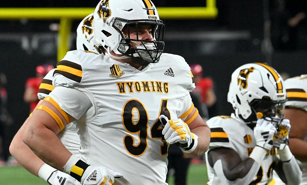 Wyoming's Battered, Bruised Cole Godbout 'Gutting Out' Games