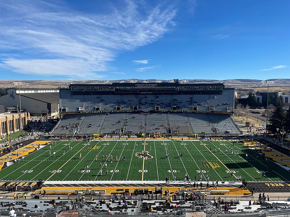 LIVE FILE: Hawaii Rainbow Warriors at Wyoming Cowboys