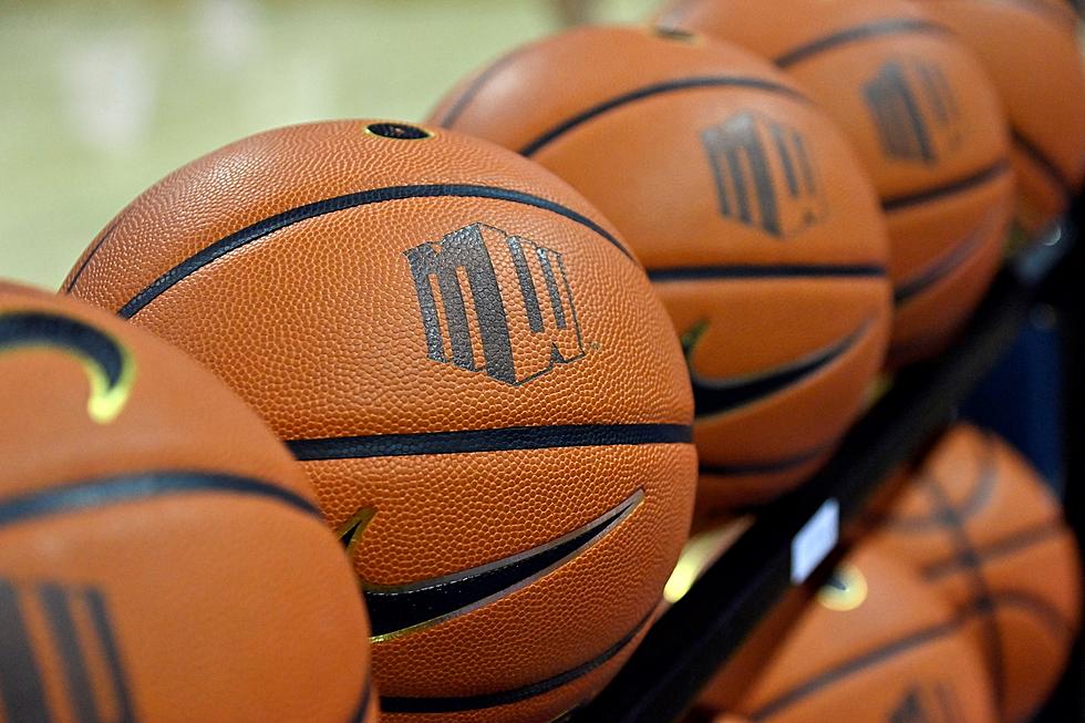 Utah State's Women's Basketball Coach Announces Own Firing