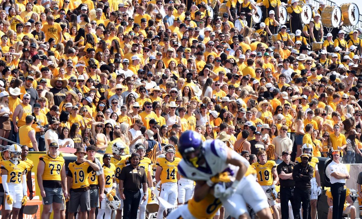 Cowboys Receive Verbal Commitment From California Speedster