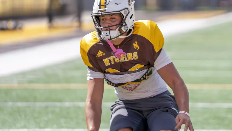 Wyoming Running Back to Miss Season with Knee Injury