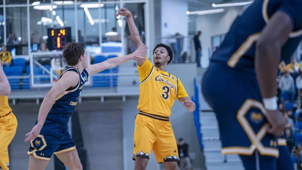Pokes Torch Nets in 94-68 Exhibition Victory over UNC