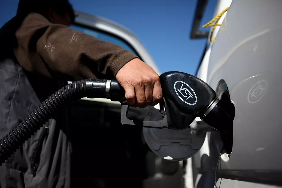 Gas Prices Rise As 2014 Gets Underway