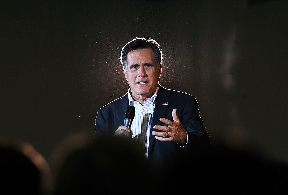 Romney Looks To Focus On Economy