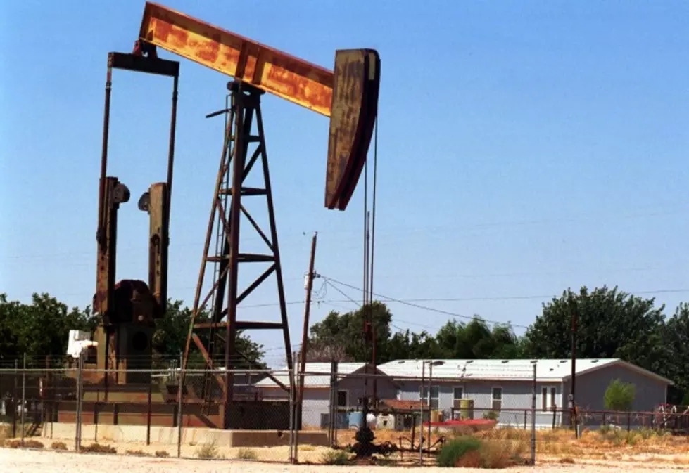 County Commission Eyes Potential Effects Of Oil Price Slide