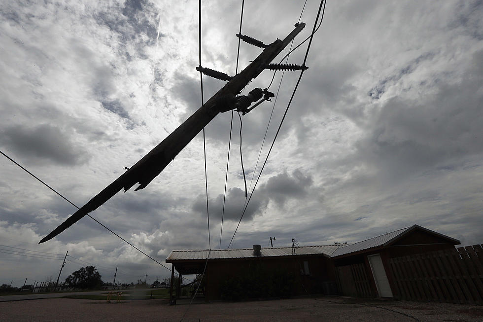 4 Injured As Storm Crosses Southeast U.S.