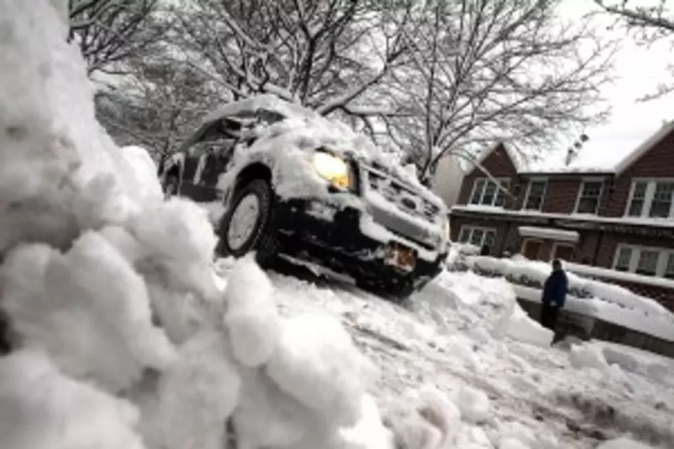 NYC, Boston Brace For Up To 3 Feet Of Snow