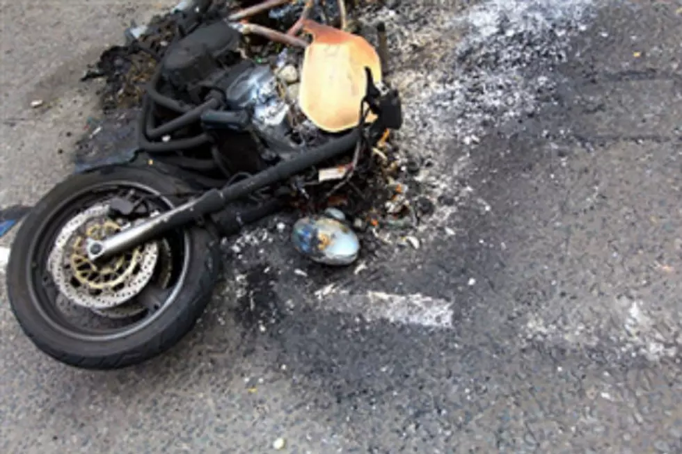One Dead in Motorcycle Wreck Near Wheatland
