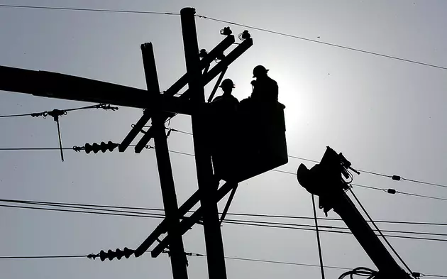 Utilities in Rockies Seek to Join Larger Transmission Group