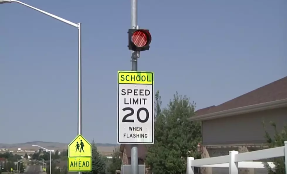 Lights Flashing In Natrona County School Zones [VIDEO]