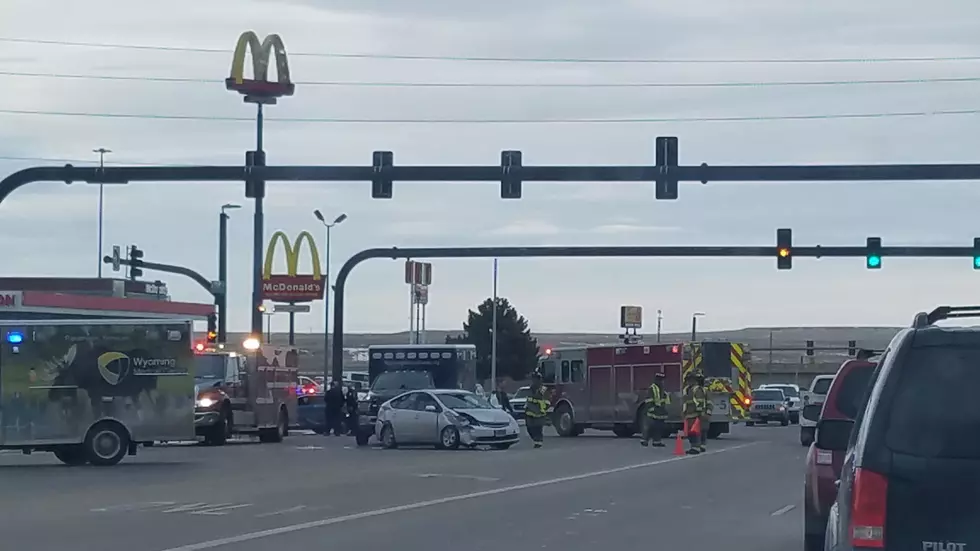 3 Car Accident on Wyoming Blvd Near I-25