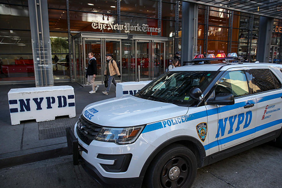 1 NYPD Officer Killed, 1 Severely Injured in Harlem Shooting