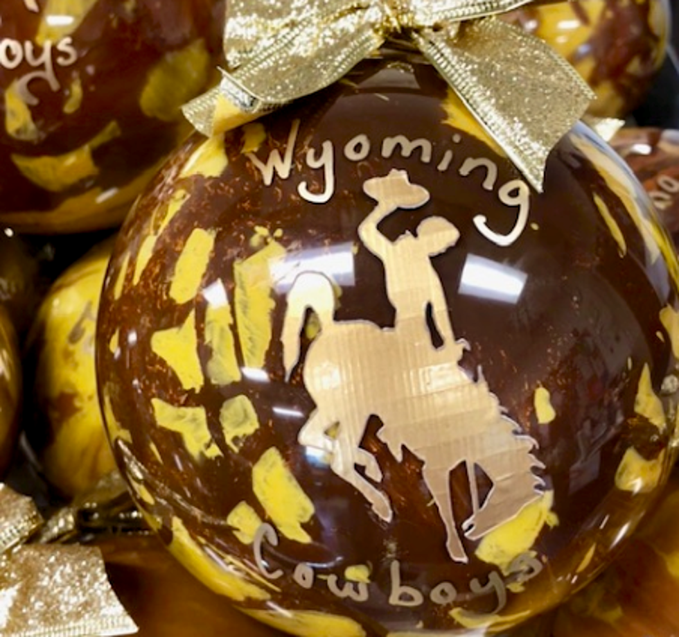 Art Class Creates Wyoming’s Ornament For National Christmas Tree In Washington