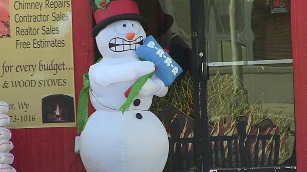Drunk Casper Woman Arrested After Inflatable Snowman Scuffle
