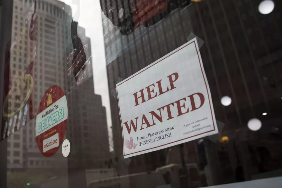 U.S. Employers Add Robust 304K Jobs; Unemployment Up to 4 Pct. 